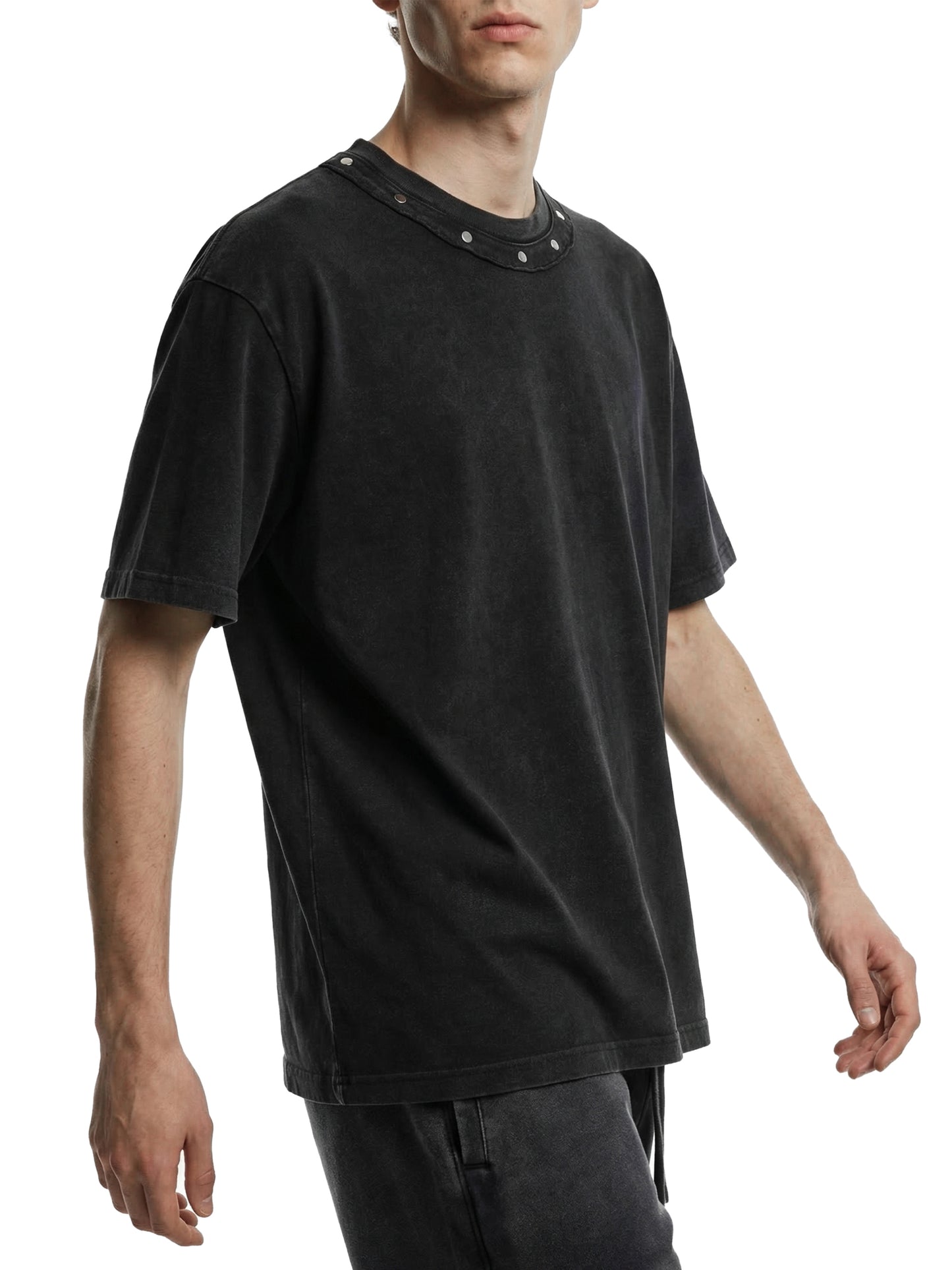 Washed Boxy Studded T-Shirt | ウォッシュド スタッズTシャツ